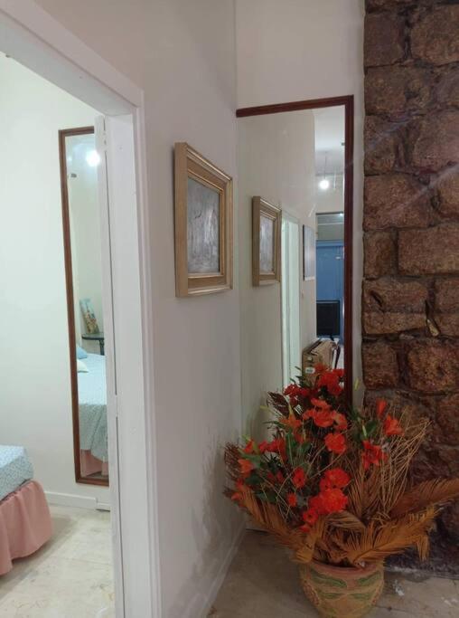 The -300 -A Centrally Located Heritage Home Sparta Exterior foto